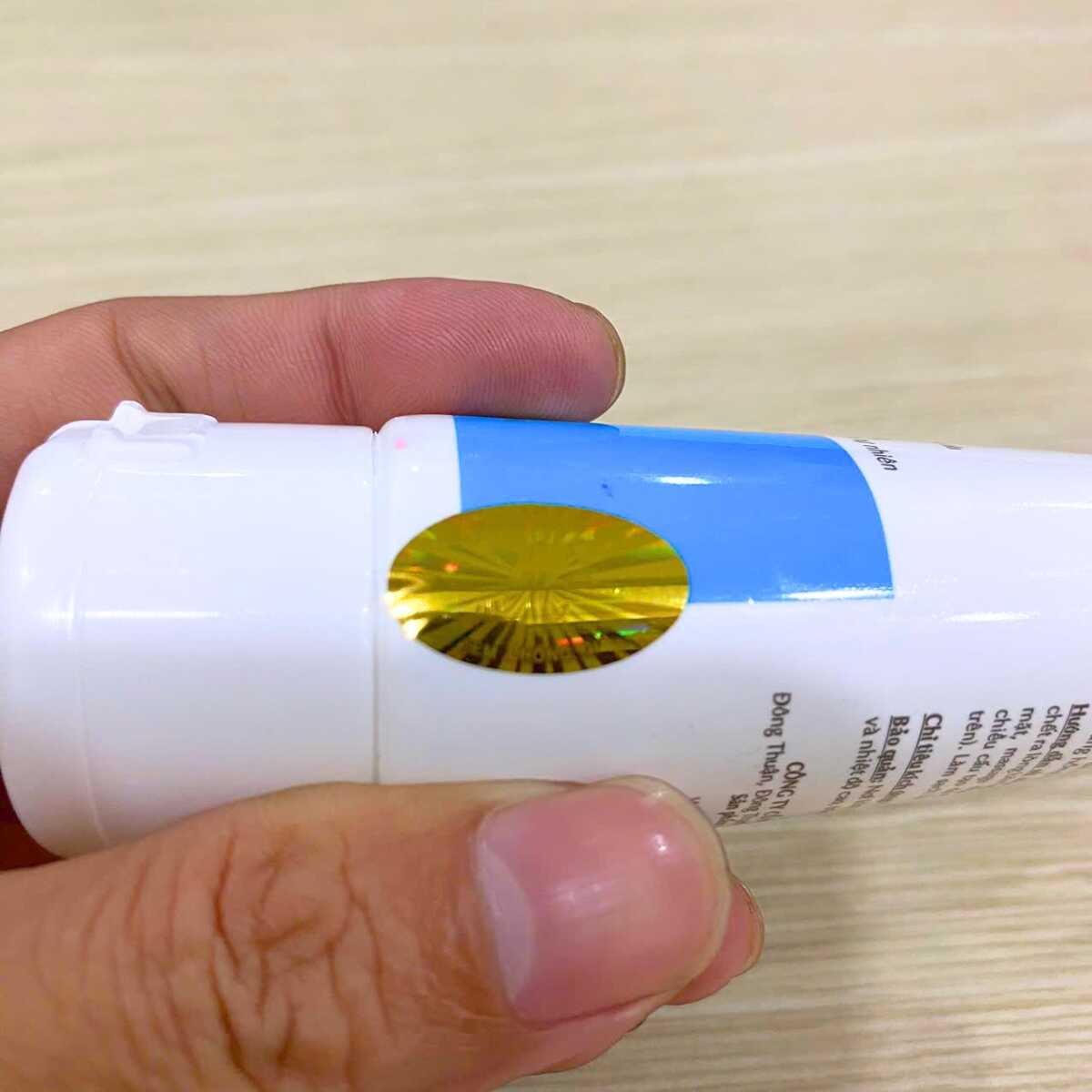 tẩy da chết, ngừa mụn cám
