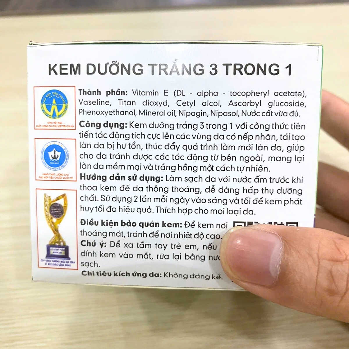 dưỡng da trắng hồng