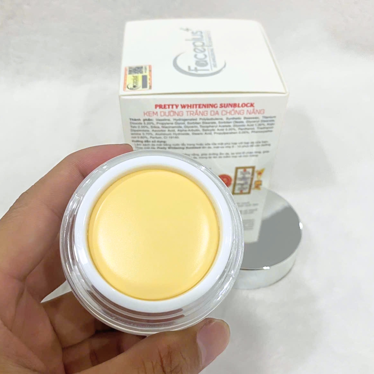 dưỡng trắng da, chống nắng
