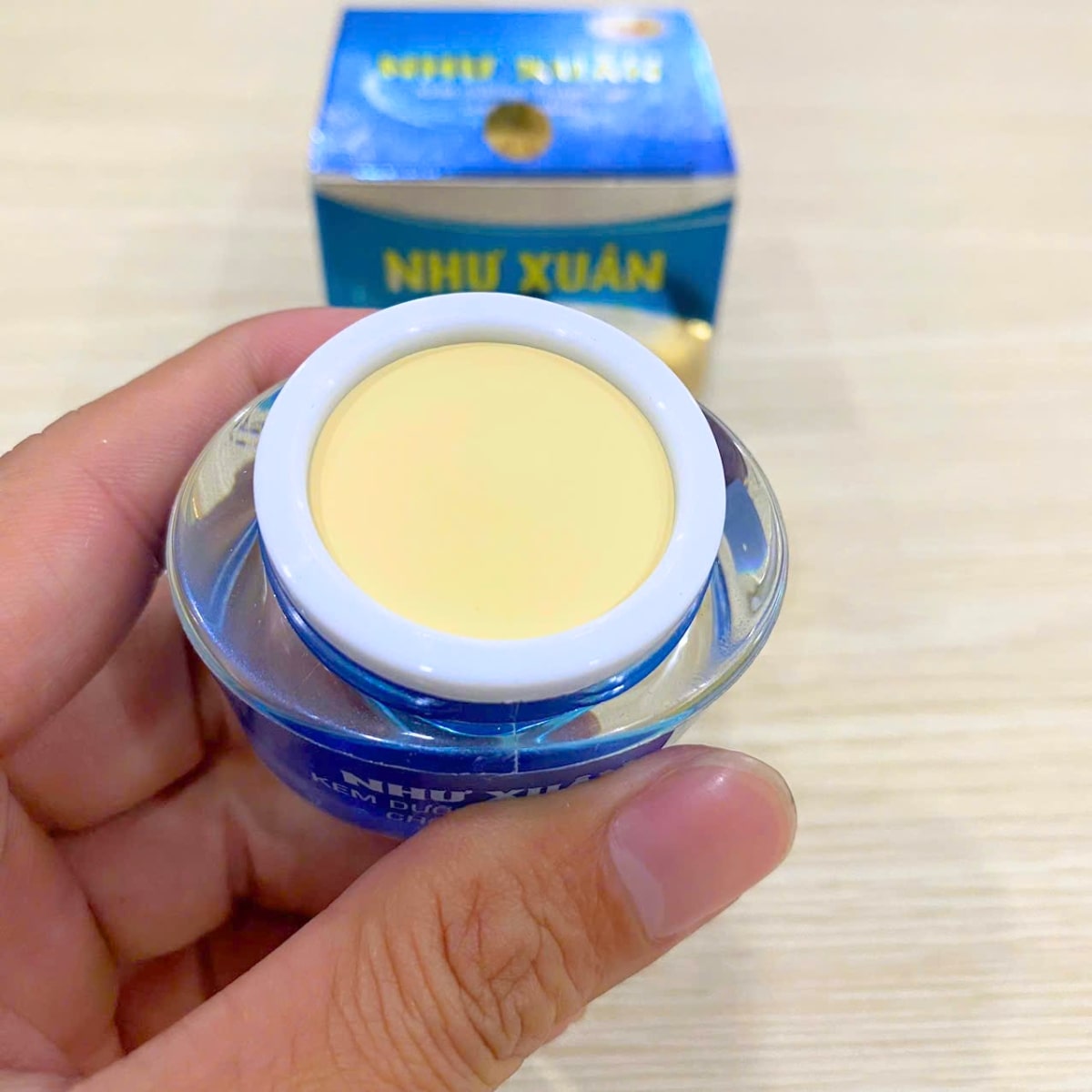 dưỡng trắng, chống nắng