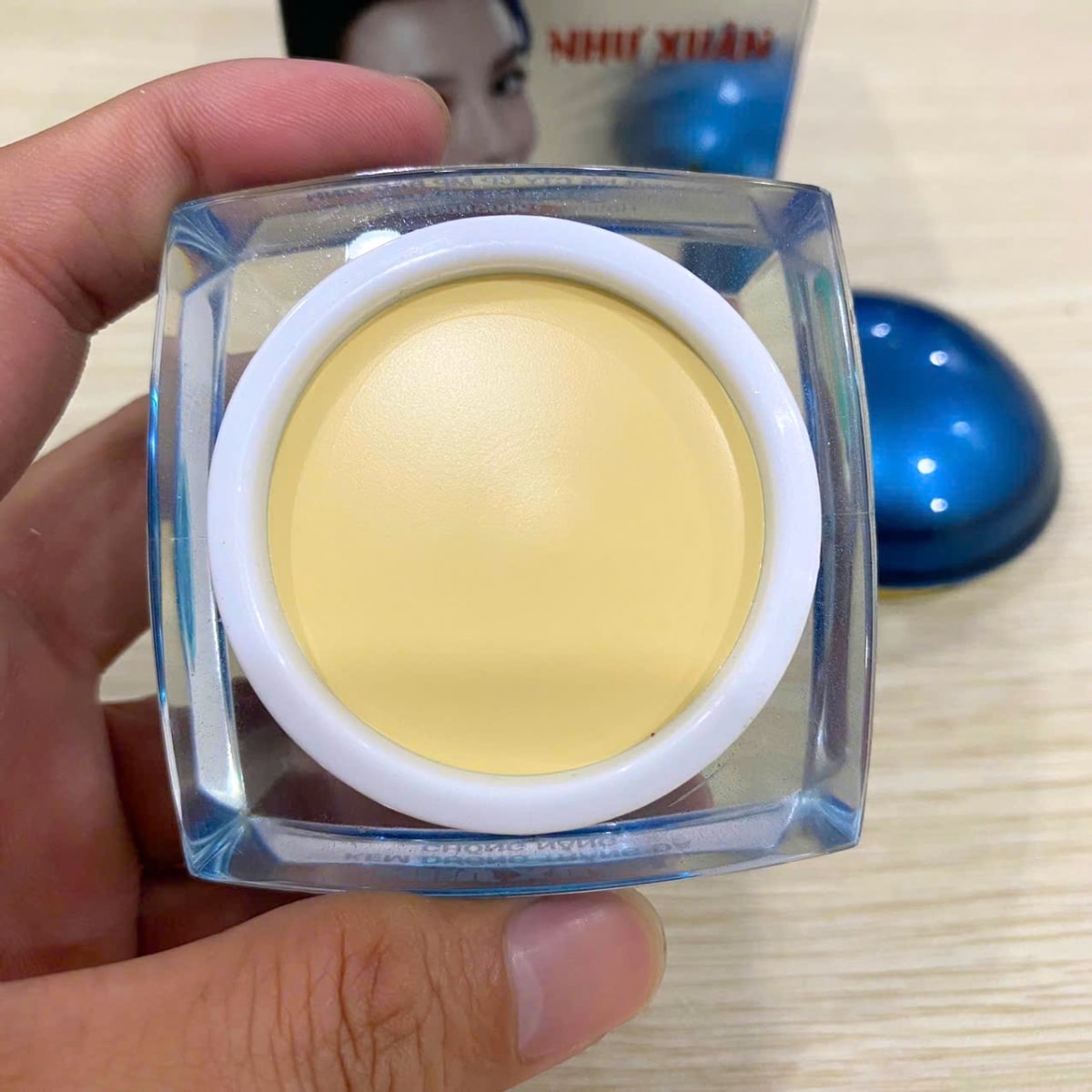 dưỡng trắng, chống nắng