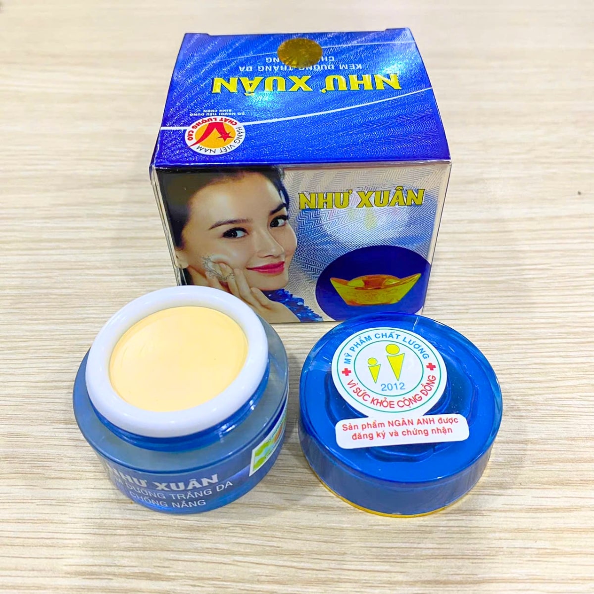 dưỡng trắng, chống nắng
