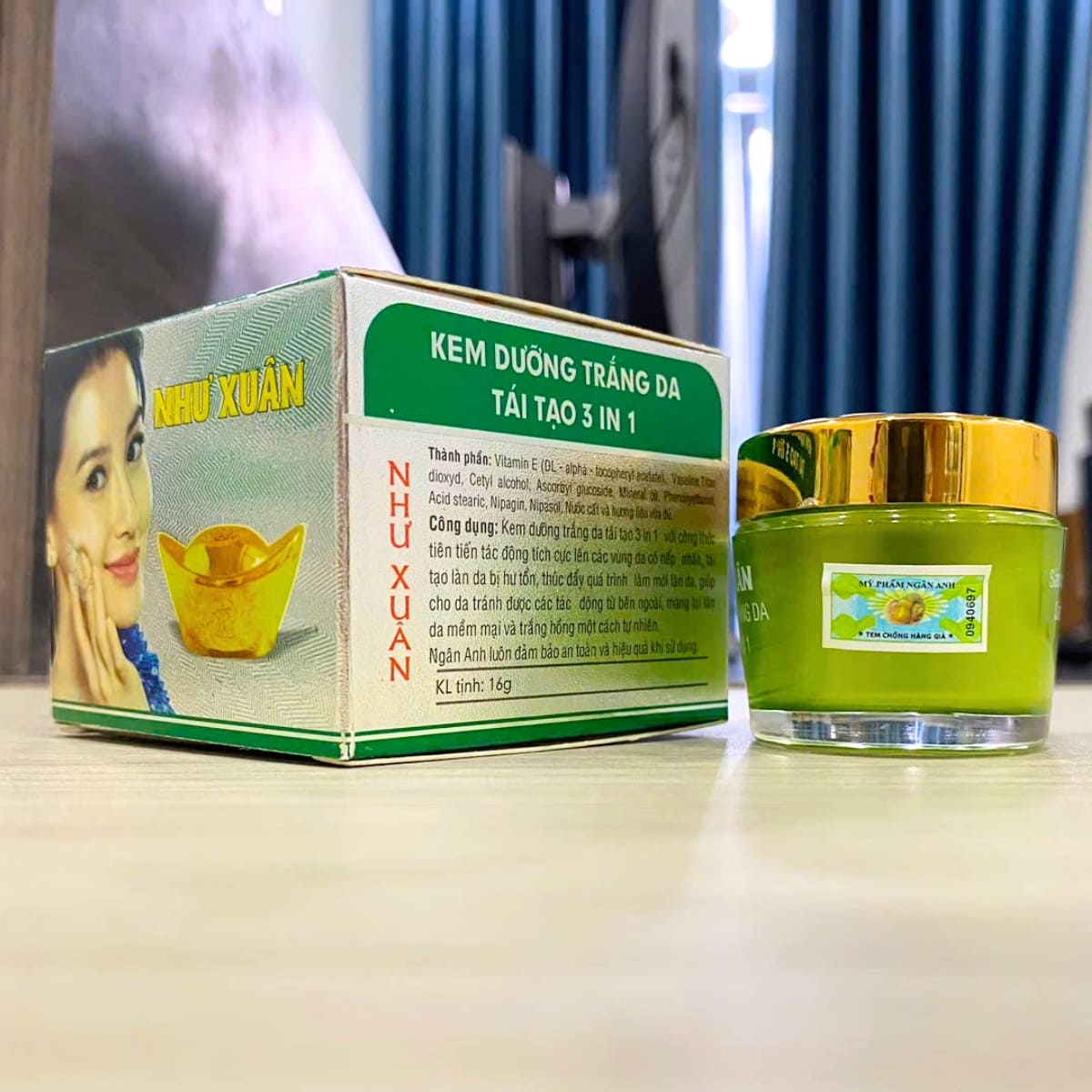dưỡng trắng, giữ ẩm, tái tạo