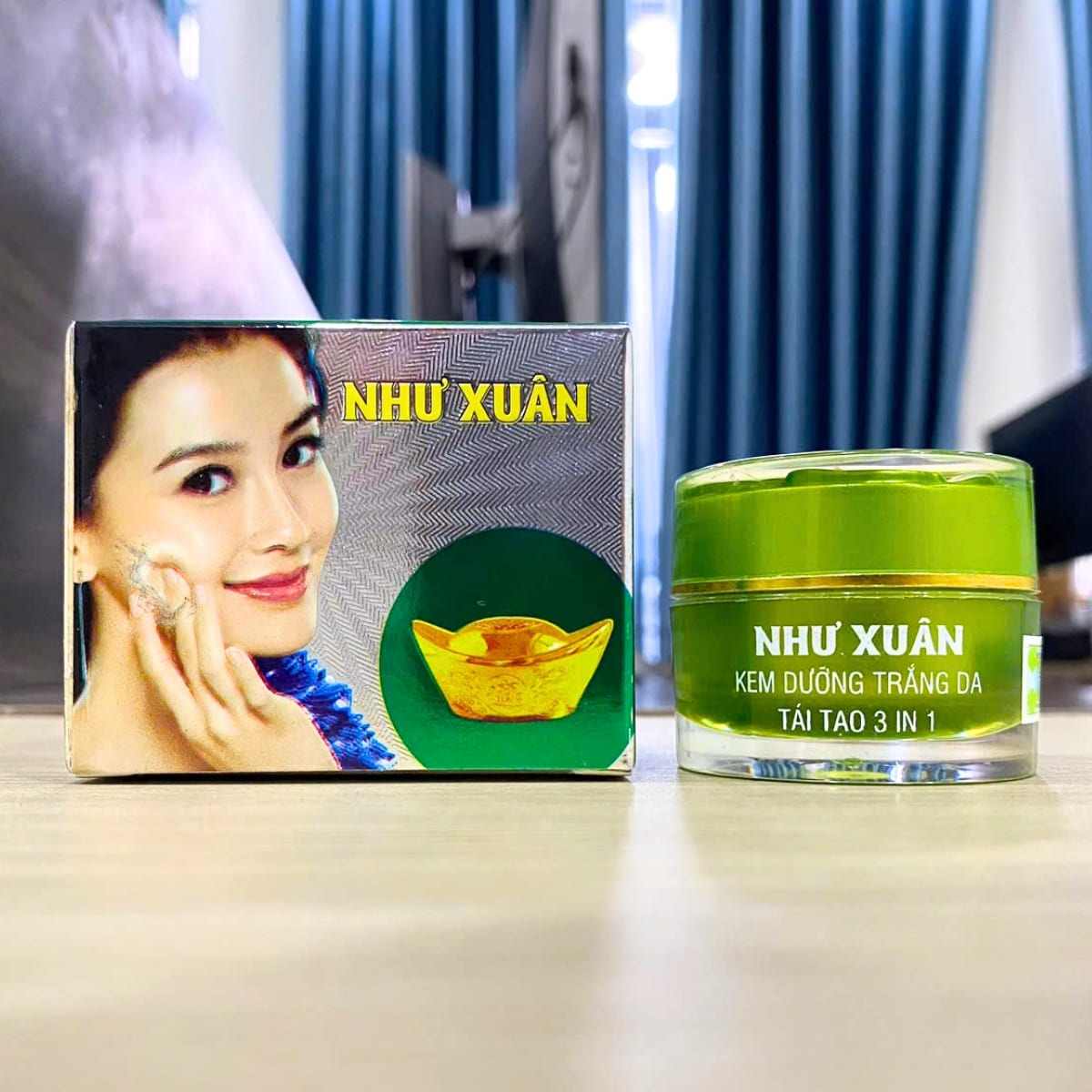 dưỡng trắng, giữ ẩm, tái tạo