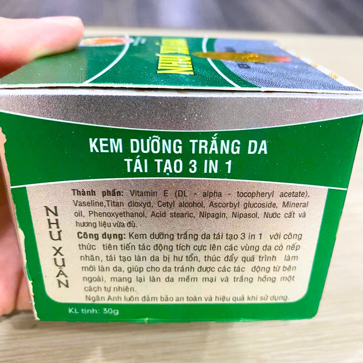 dưỡng trắng, giữ ẩm, tái tạo