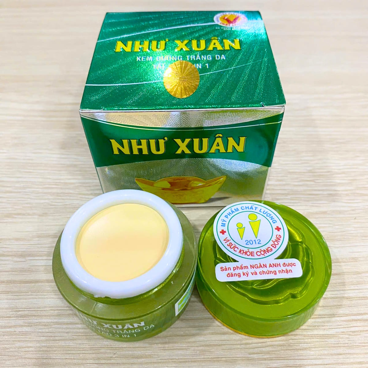 dưỡng trắng, giữ ẩm, tái tạo