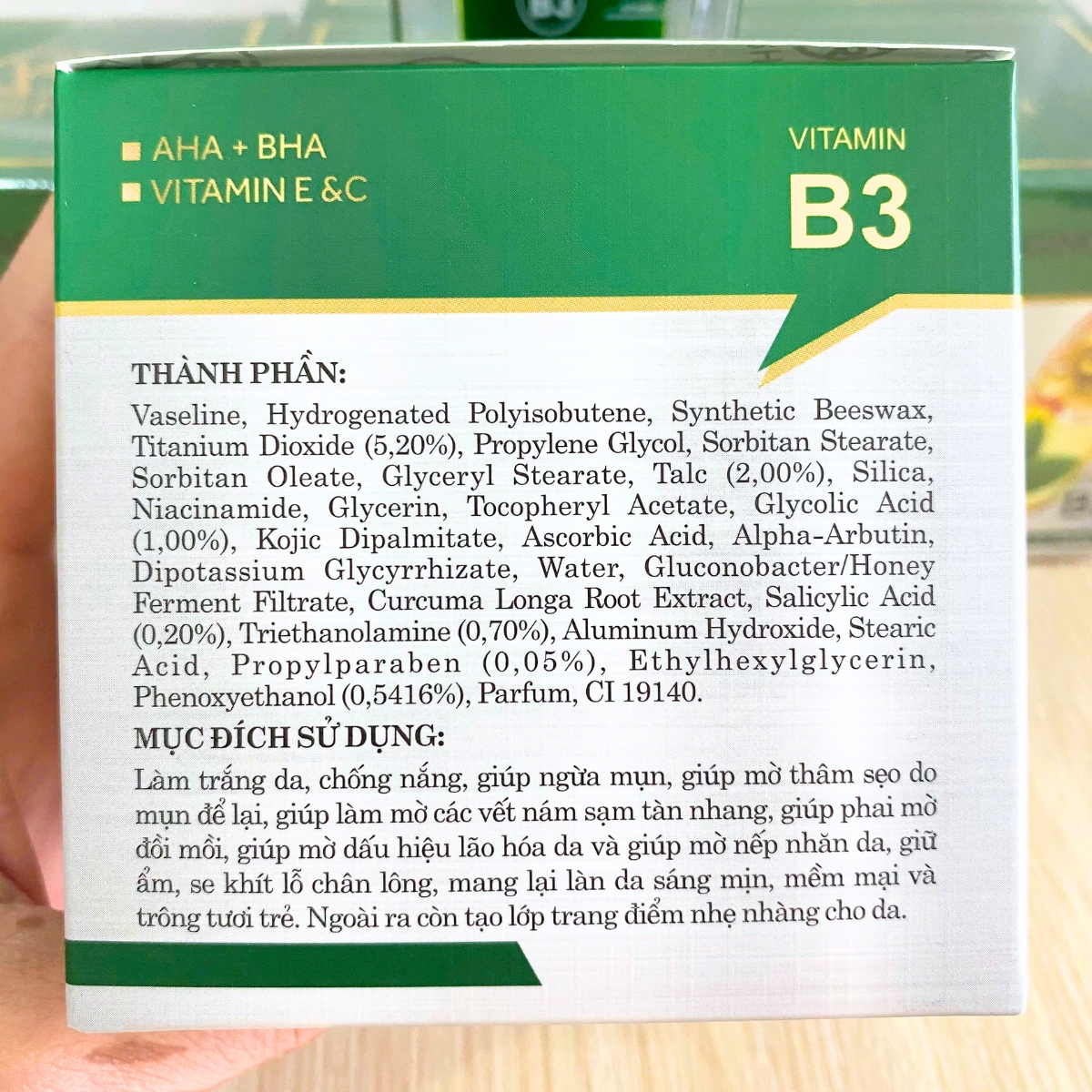 Kem làm mờ các dấu hiệu lão hóa KSHI là giải pháp chăm sóc da chuyên sâu, giúp phục hồi làn da mệt mỏi, giảm nếp nhăn, thâm nám, đốm nâu và lấy lại sự căng mướt, rạng rỡ tự nhiên.