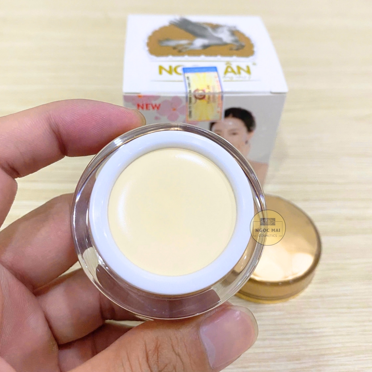 giúp mờ nám, tàn nhang, trắng da