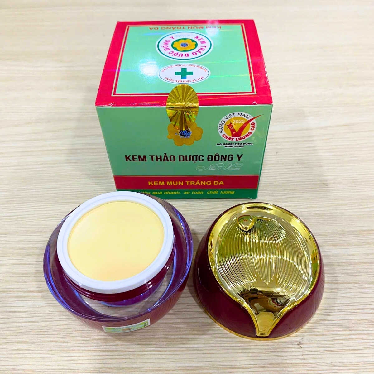 ngừa mụn, trắng da, mờ thâm