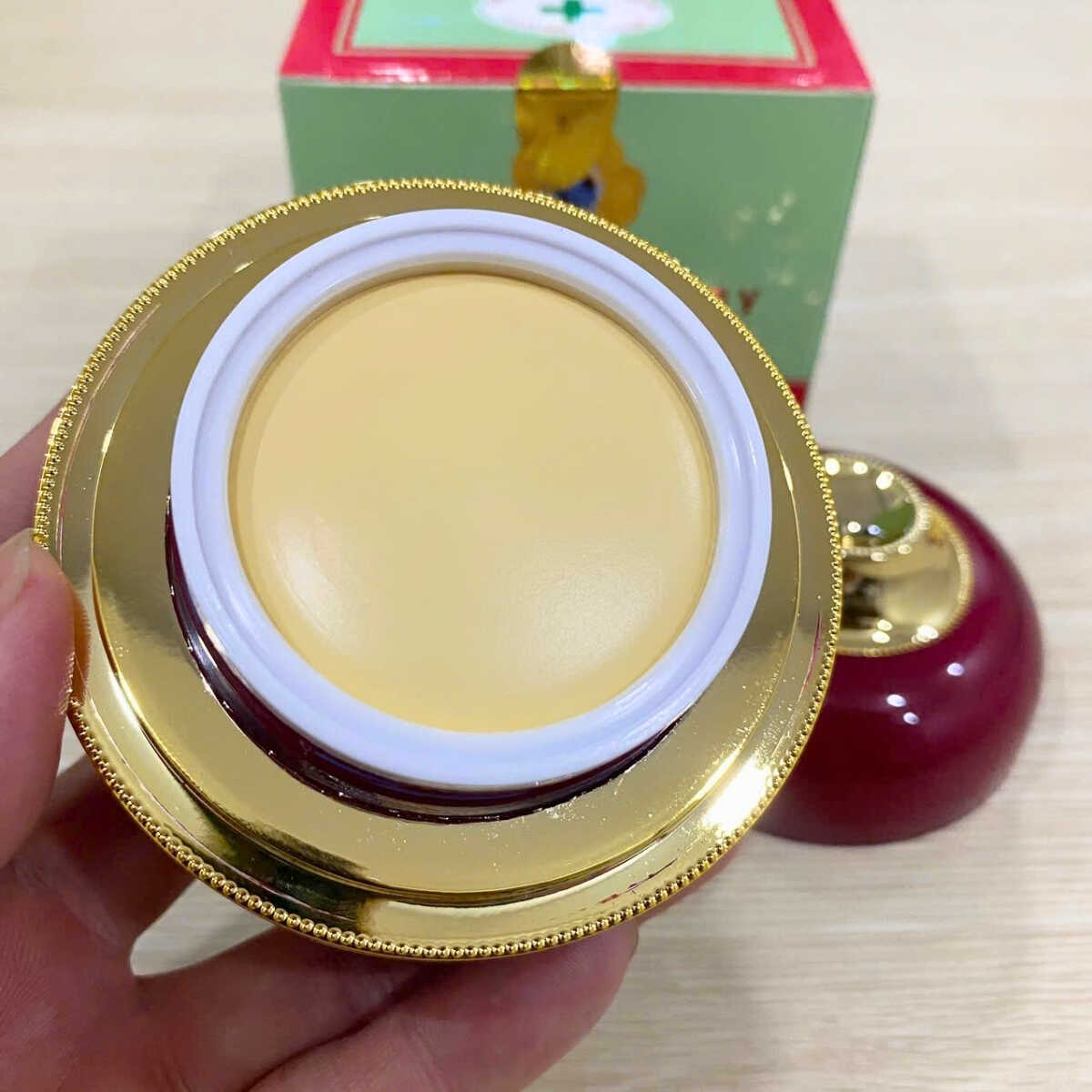 ngừa mụn, trắng da, mờ thâm