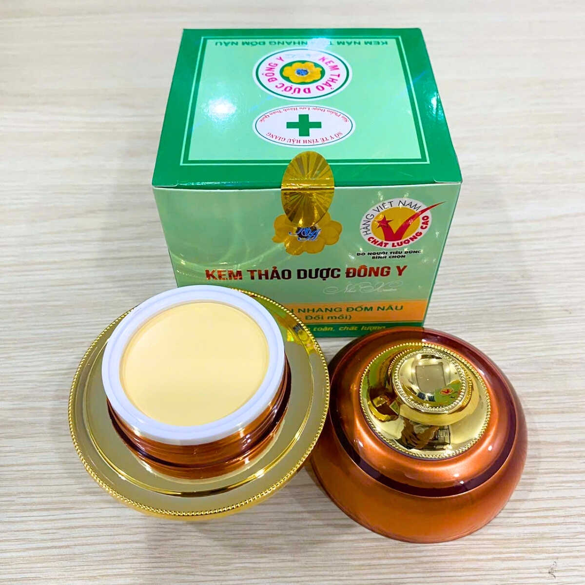 nám, tàn nhang, đốm nâu