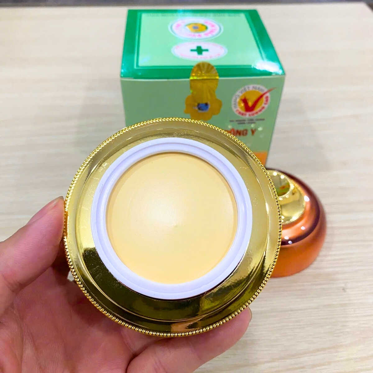 nám, tàn nhang, đốm nâu