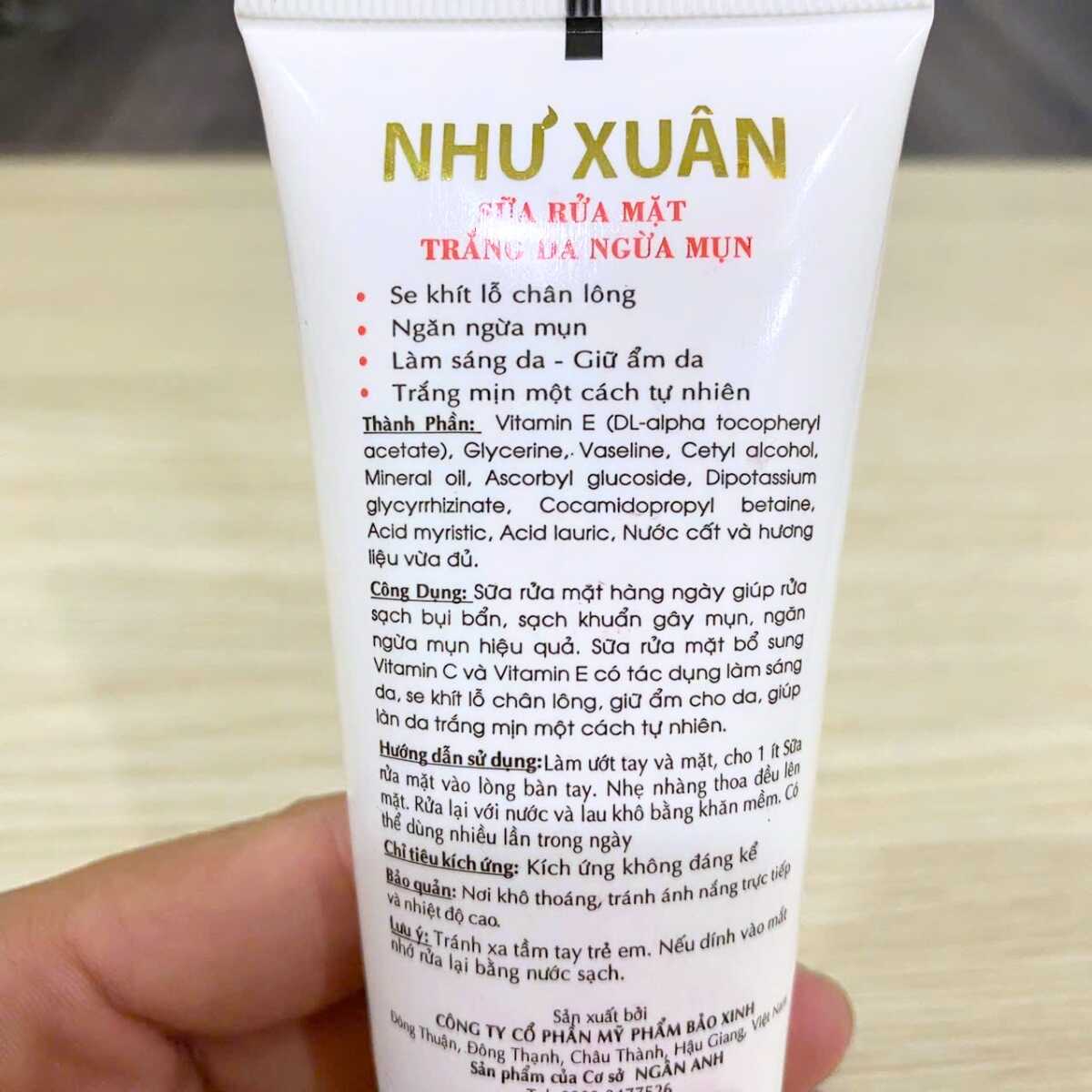 dưỡng trắng, ngừa mụn
